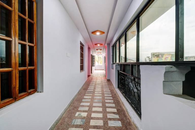 Collection O B SQUARE VILLA