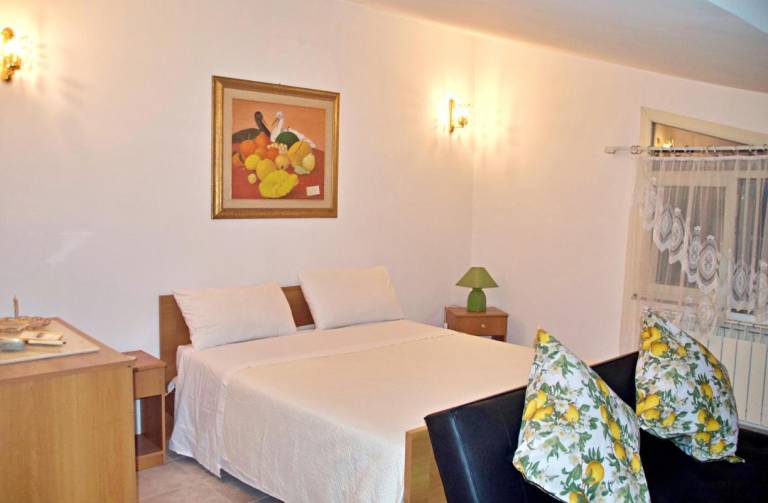 27 m&sup2; Privatzimmer