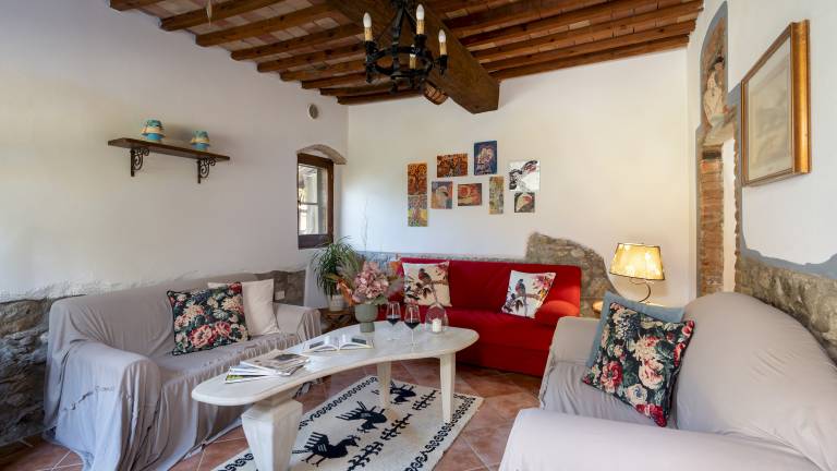Family-friendly villa with private pool, BBQ & terrace | Dogs allowed — photo 4