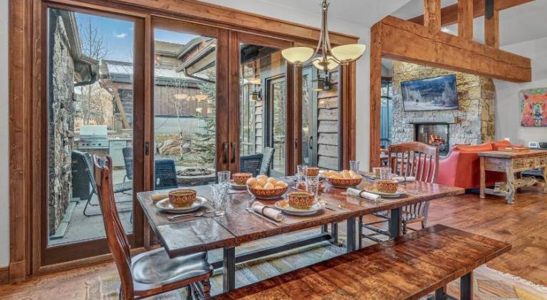 Nice vacation home with barbecue & hot tub | Pets are welcome — photo 5