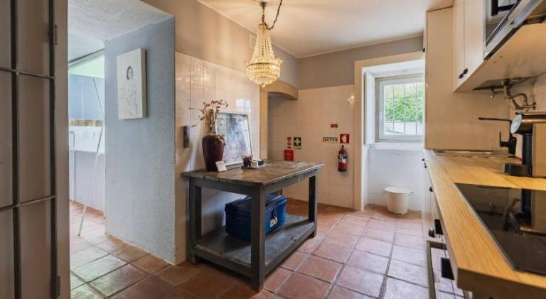 Apartment with patio | Perfect for remote work — photo 4