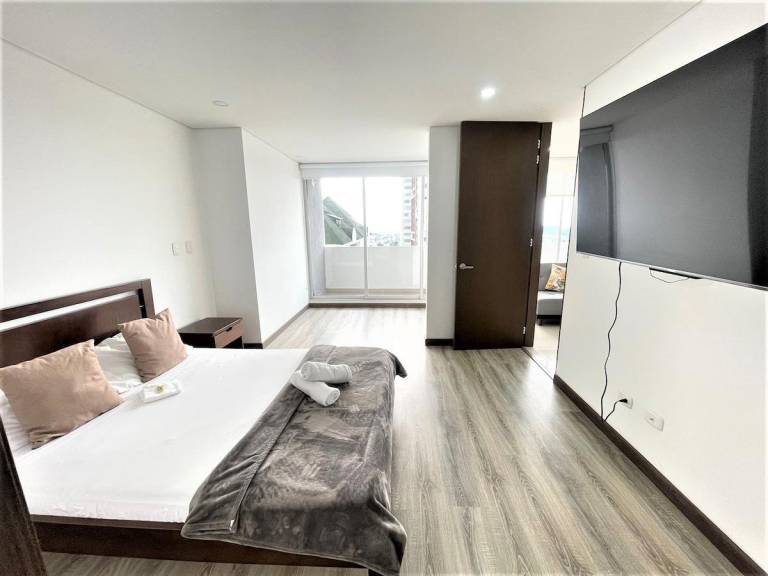 Charming apartment with hot tub, sauna & pool | Perfect for remote work | Dogs allowed — photo 2