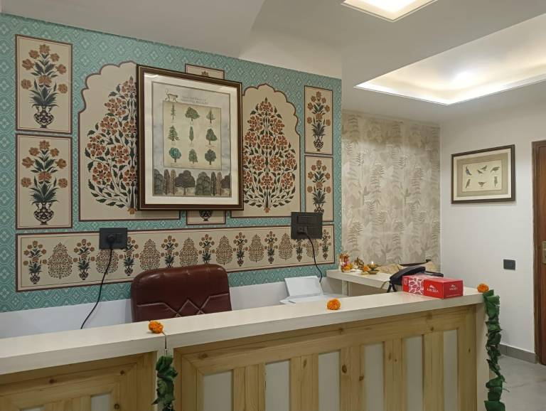 Naina Lodge