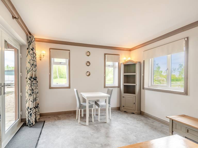 Family-friendly lovely cottage with garden | Water view | Pets allowed — photo 4