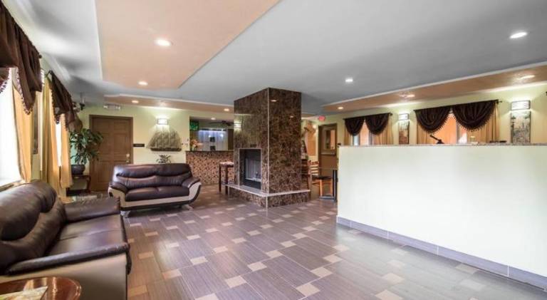Rodeway Inn Towanda — photo 3