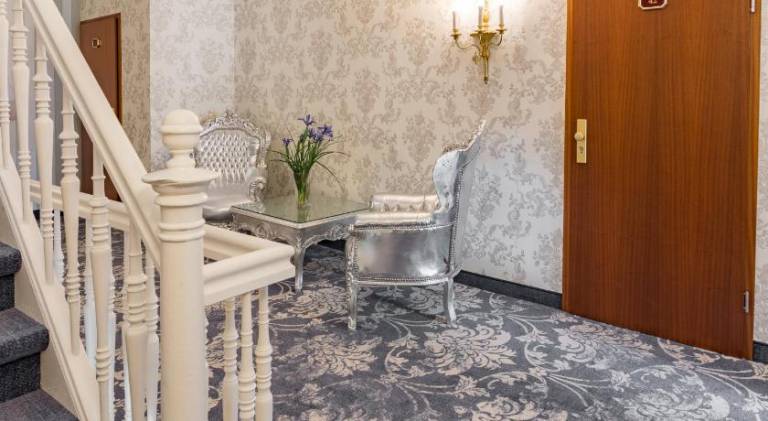 Hotel Schwarzer Adler Tangermunde — photo 4