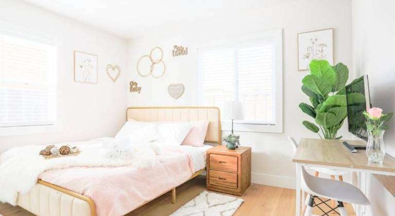 980 m&sup2; Ferienhaus