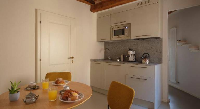Apartment | Next to Lucca Cathedral — photo 3