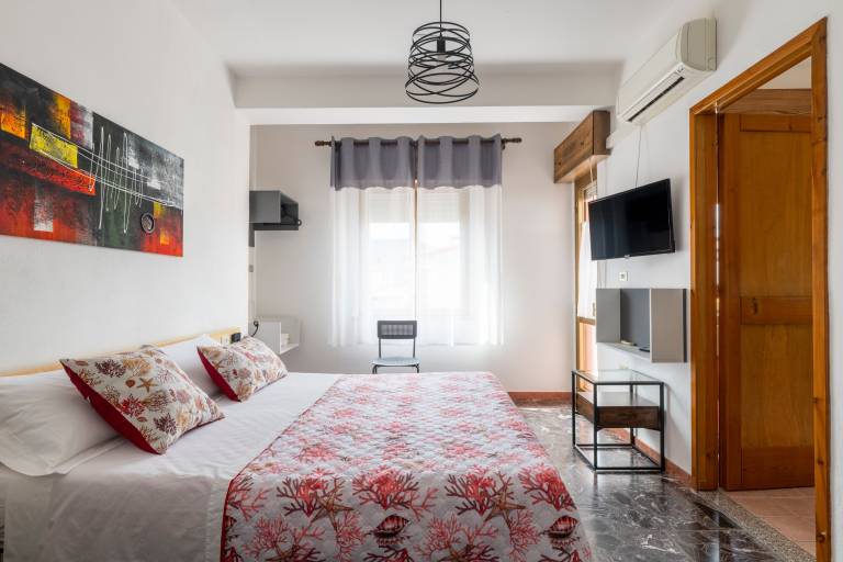 Privatzimmer in Cardedu für max. 3 Personen, Privatzimmer in Cardedu für max. 3 Personen,