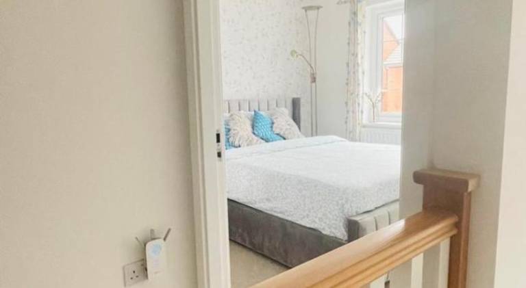 The Guest Nook - Wollaton - Room and Private Bathroom in the house — photo 3