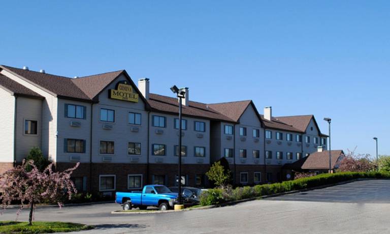 Geneva Motel Inn in St. Charles, IL