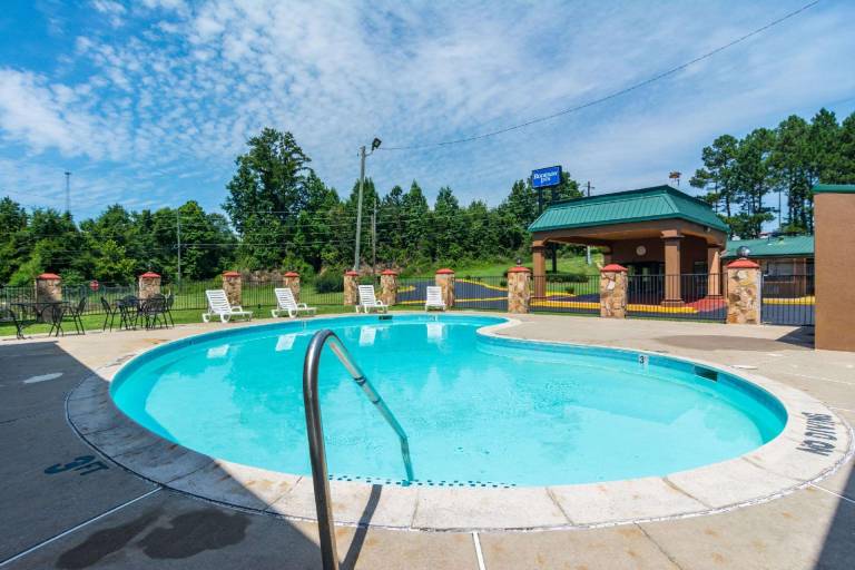 Travelodge by Wyndham Macon West — photo 2