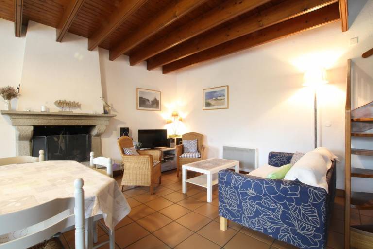 Fully equipped charming gite with barbecue, terrace & yard | Pets are welcome — photo 2