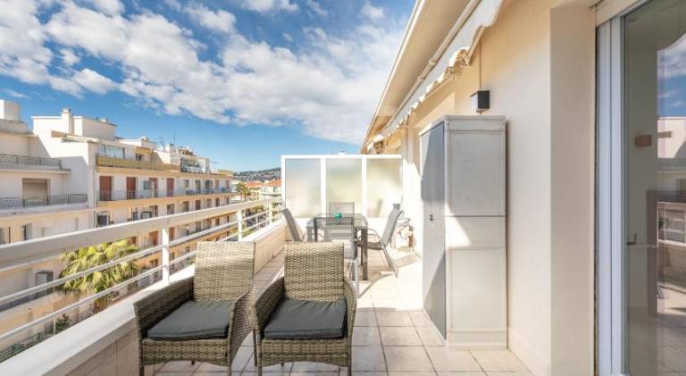 Holiday apartment with terrace — photo 3
