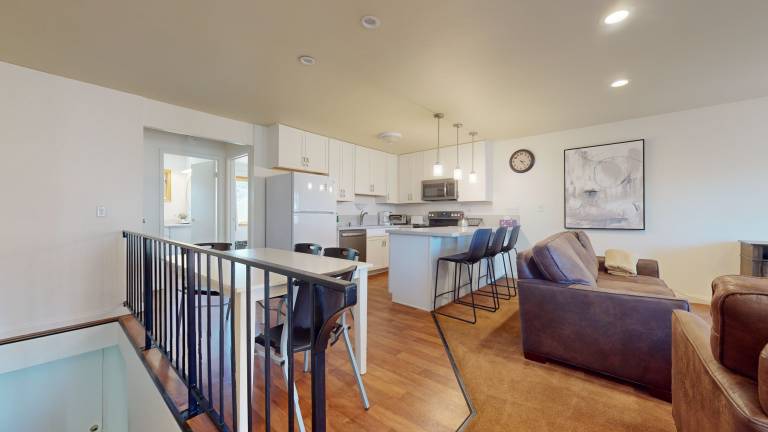 Big condo with sauna, hot tub & barbeque | Mountain view | Close to the ski | Dogs allowed — photo 2