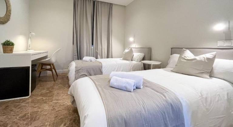 VTZ The Orus Factory Hotel - Parking Muy Economico — photo 2
