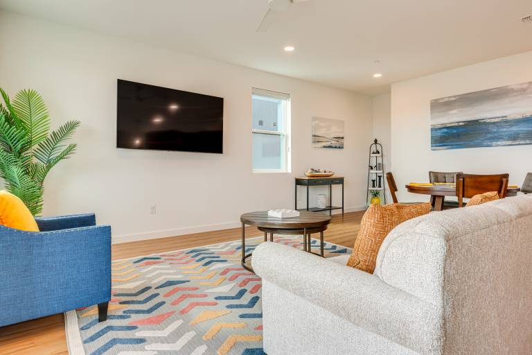 5 Mi to Dtwn: Modern Condo in New Braunfels! — photo 5