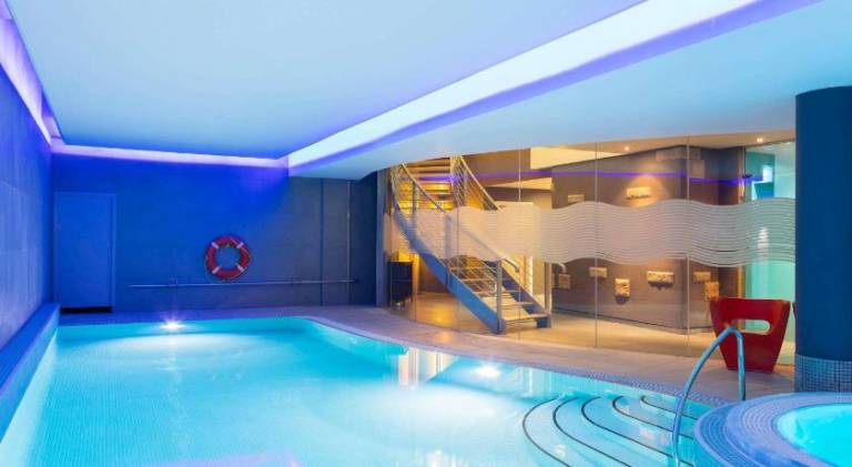 Novotel Edinburgh Centre Hotel — photo 2