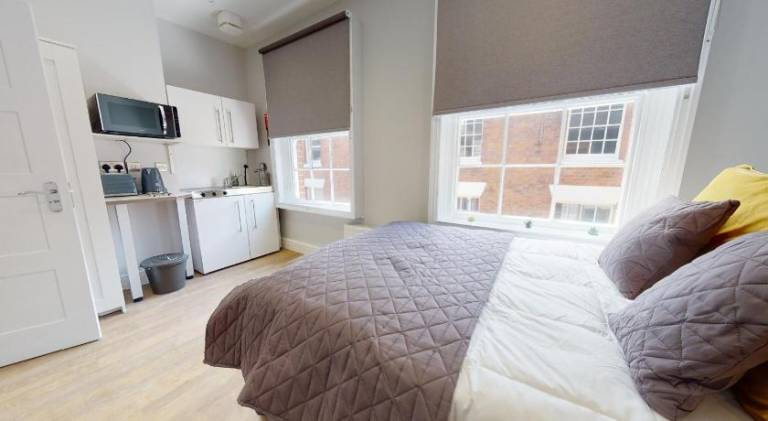 Pleasant holiday apartment | Good for workation | Pets are welcome in Coventry