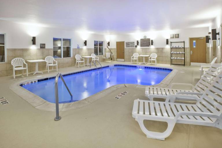 Hampton Inn Pittsburgh Area-Beaver Valley-Ctr Township — photo 4