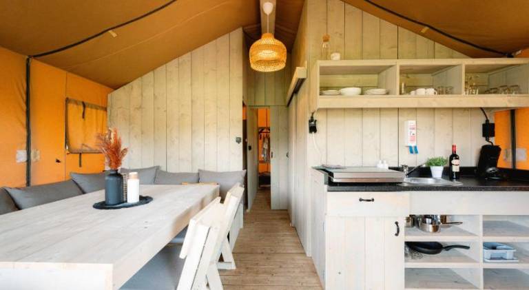 Charming house with hot tub & pool | Pet-friendly — photo 4