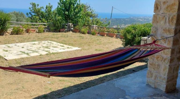 Fully equipped nice vacation home with yard & patio | Pets allowed in Rethymno