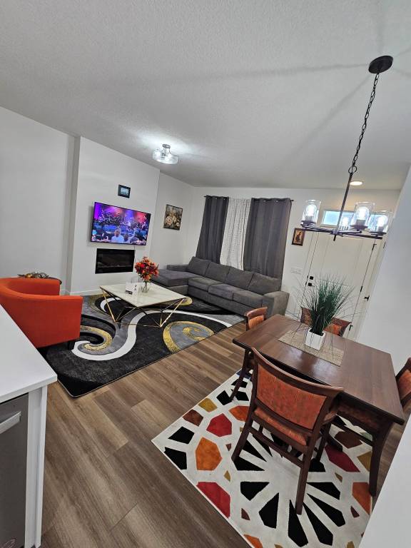House  Airdrie