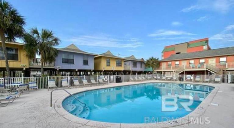 Dog Friendly Beach Access Sleeps 6 Hangout Nearby — photo 4