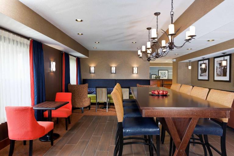Hampton Inn Chicago/Tinley Park — photo 2