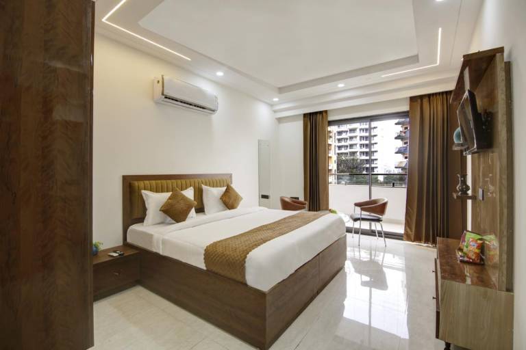 360 Degree Hotel Medicity — photo 2