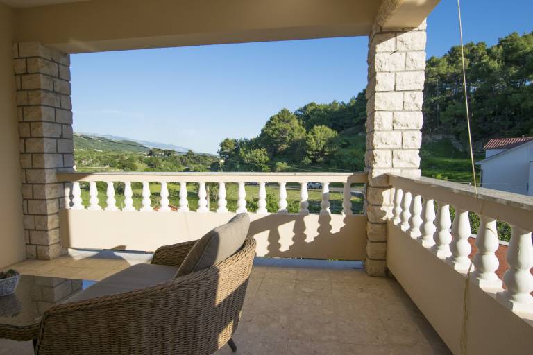 Holiday apartment with terrace, pool & barbeque | Pool view — photo 5