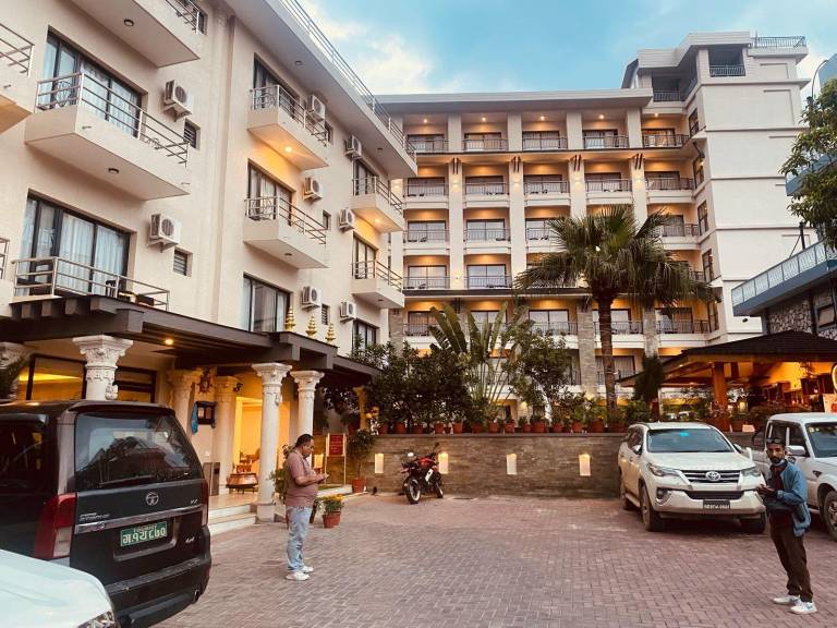 Hotel Pokhara Village & SPA