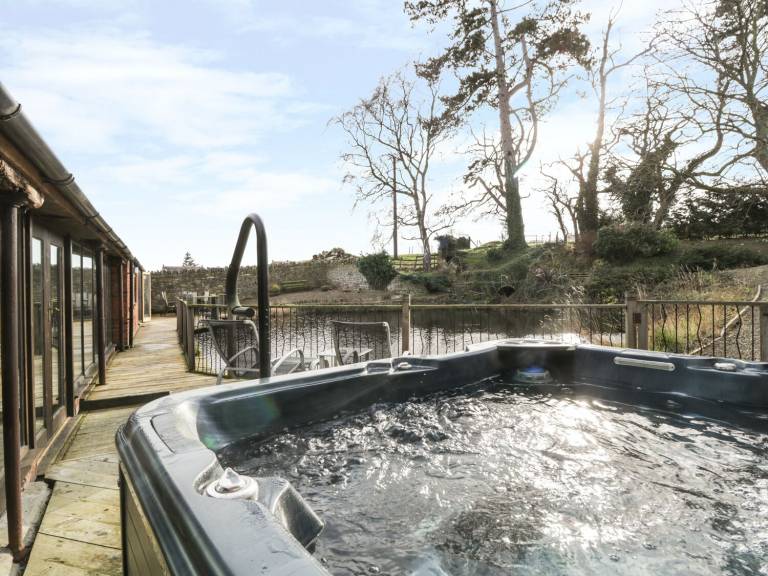 Cottage  Alberbury with Cardeston