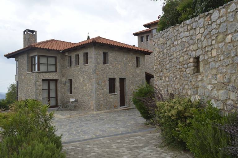 Βίλα Αράχοβα
