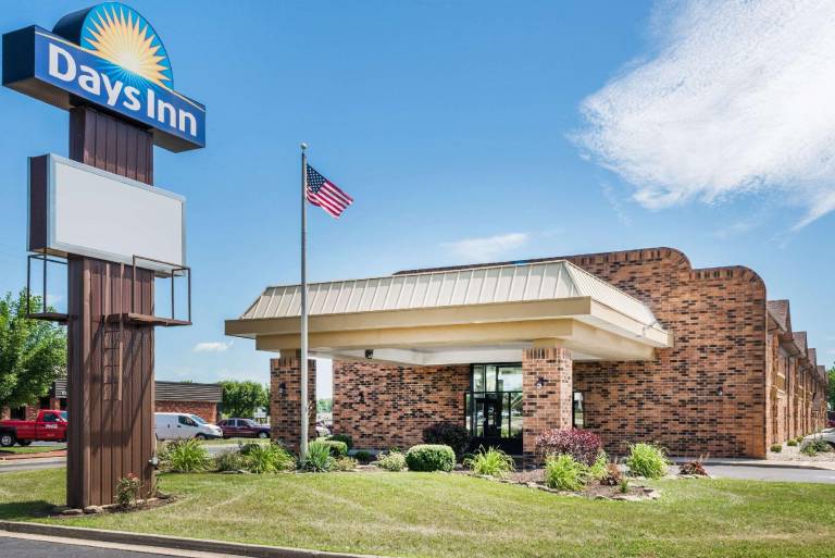 Days Inn by Wyndham Anderson IN in Anderson, IN