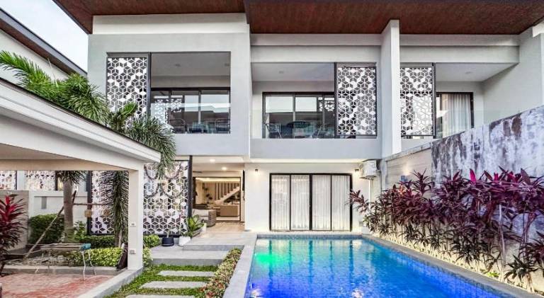 Serenity lux Pool Villa in Jomtien 5BR & 5 Mins to Beach 豪華五臥泳池別墅 5分鐘到達中天海灘 — photo 3