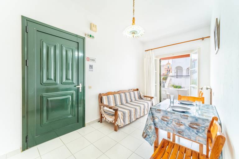 Studio Apartment 'Olivea 2' with Sea View, Wi-Fi and Air Conditioning — photo 3