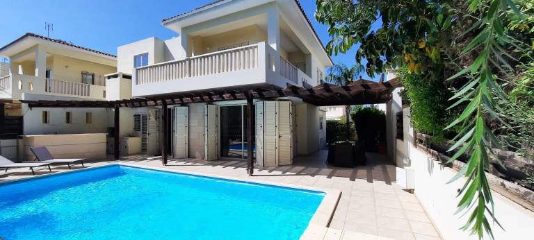 Villa  Pyla