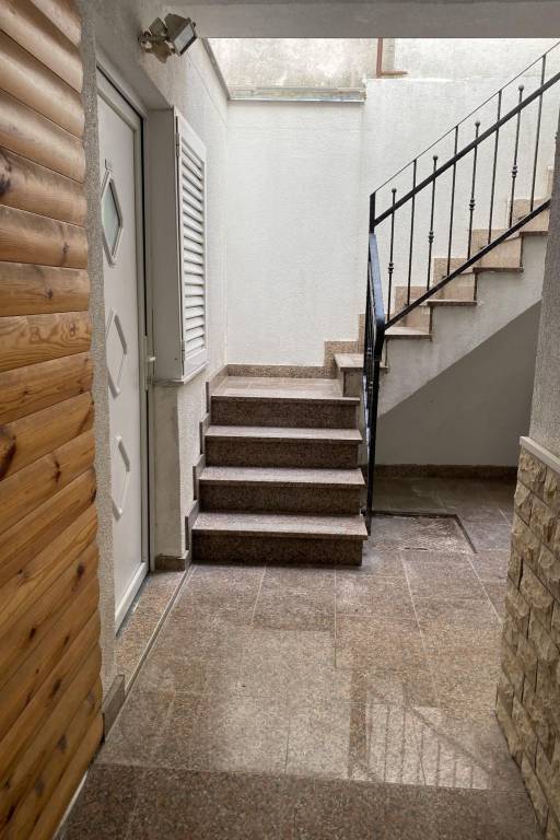 Apartment with grill & patio | Mountain view — photo 4