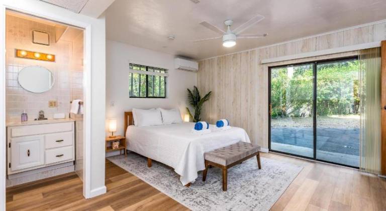 Vacation home with pool & hot tub | Pets are welcome — photo 2