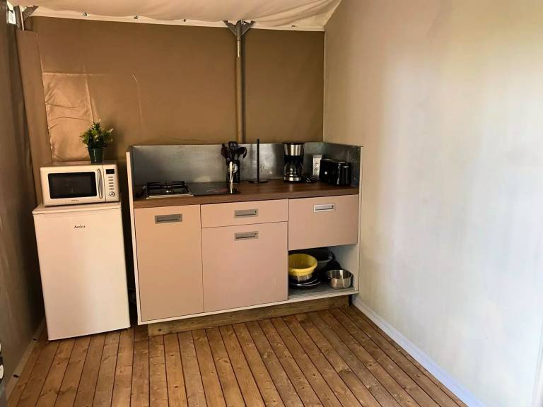 Camping and Gîtes du FAILLAL - Lodge 2 bedrooms 5 beds 5 people — photo 3
