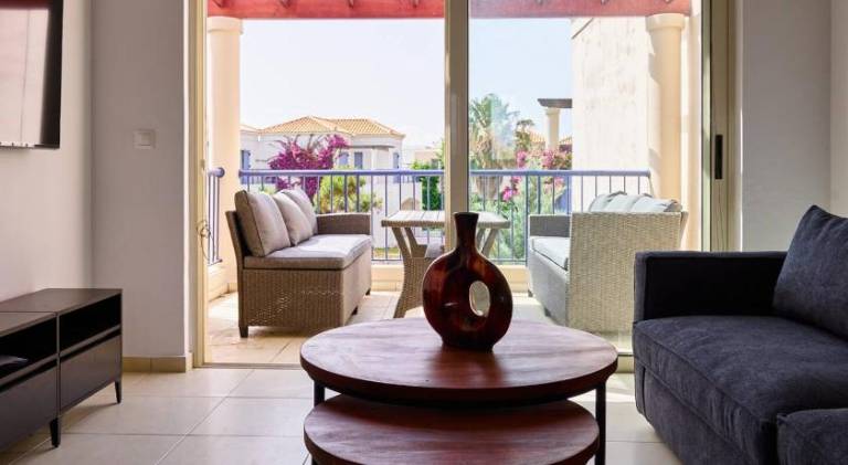 Cassiopeia 5 Bedroom Villa on beach with pool — photo 2