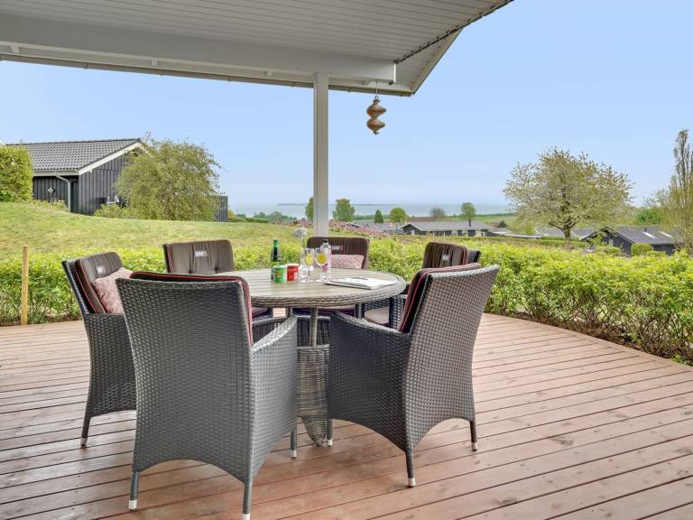 House with hot tub, terrace & garden | Sea view — photo 5