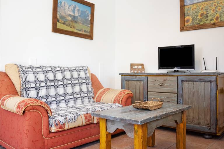 Holiday Home 'Mora' with Private Terrace, Private Garden and Wi-Fi — photo 4