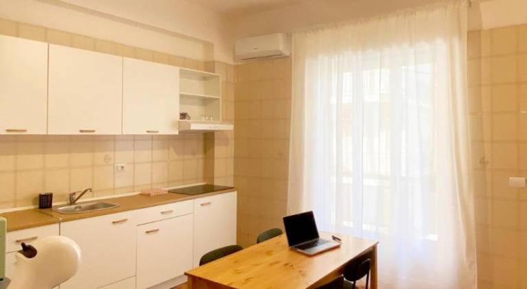 Apartment with terrace — photo 5