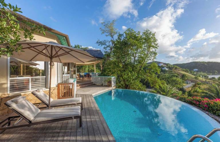 Villa Five Islands village