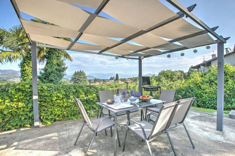 Villa Arona