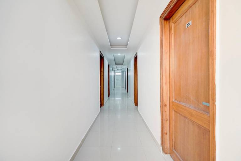 Townhouse Sector 135 Noida — photo 4
