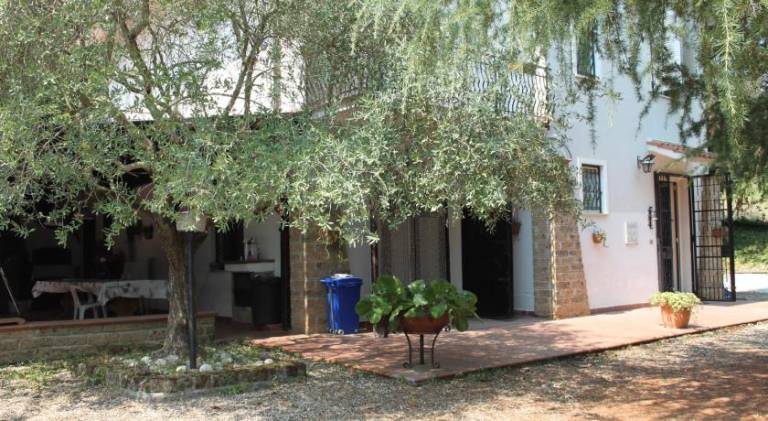 200 m&sup2; Ferienhaus