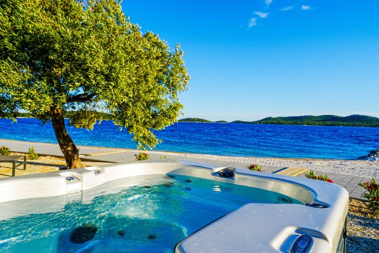 Ferienhaus in Drage, Dalmatien, Kroatien